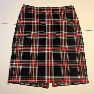 J. Crew size 6 black red green plaid pencil skirt